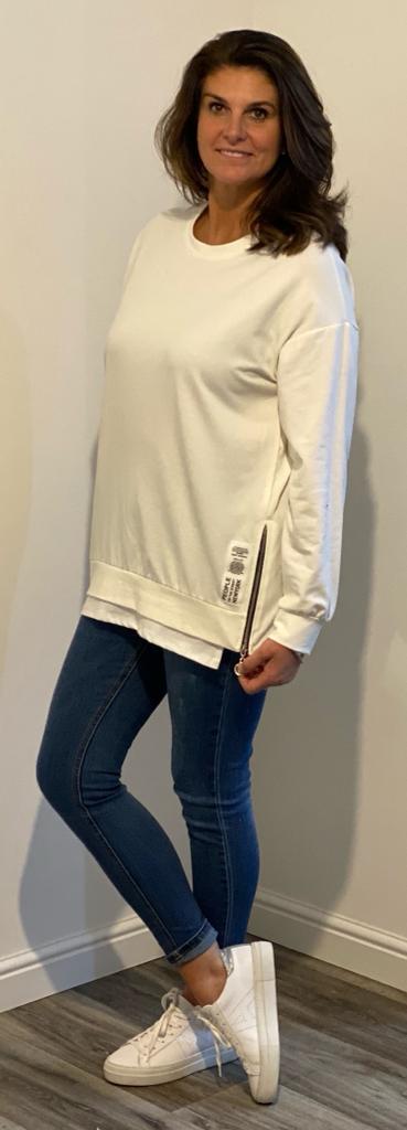 White Hem Sweat Shirt